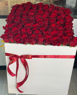 100 Rose's Box - Bae3at Elward flower shop 