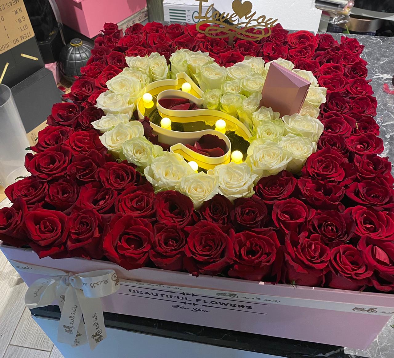 Big Flower Box with Letter - Bae3at Elward flower shop 
