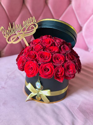 Red Rose Box - Bae3at Elward flower shop 