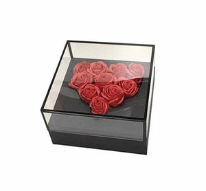 Heart shaped Flower box - Bae3at Elward flower shop 