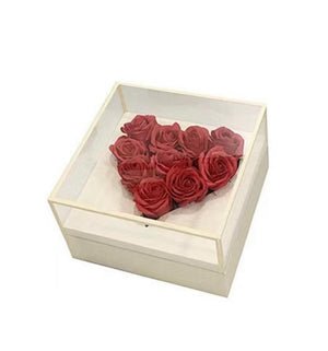 Heart shaped Flower box - Bae3at Elward flower shop 