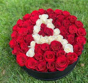 Red flower round box with flower letter - Bae3at Elward flower shop 