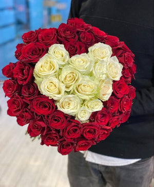 White Heart Bouquet - Bae3at Elward flower shop 
