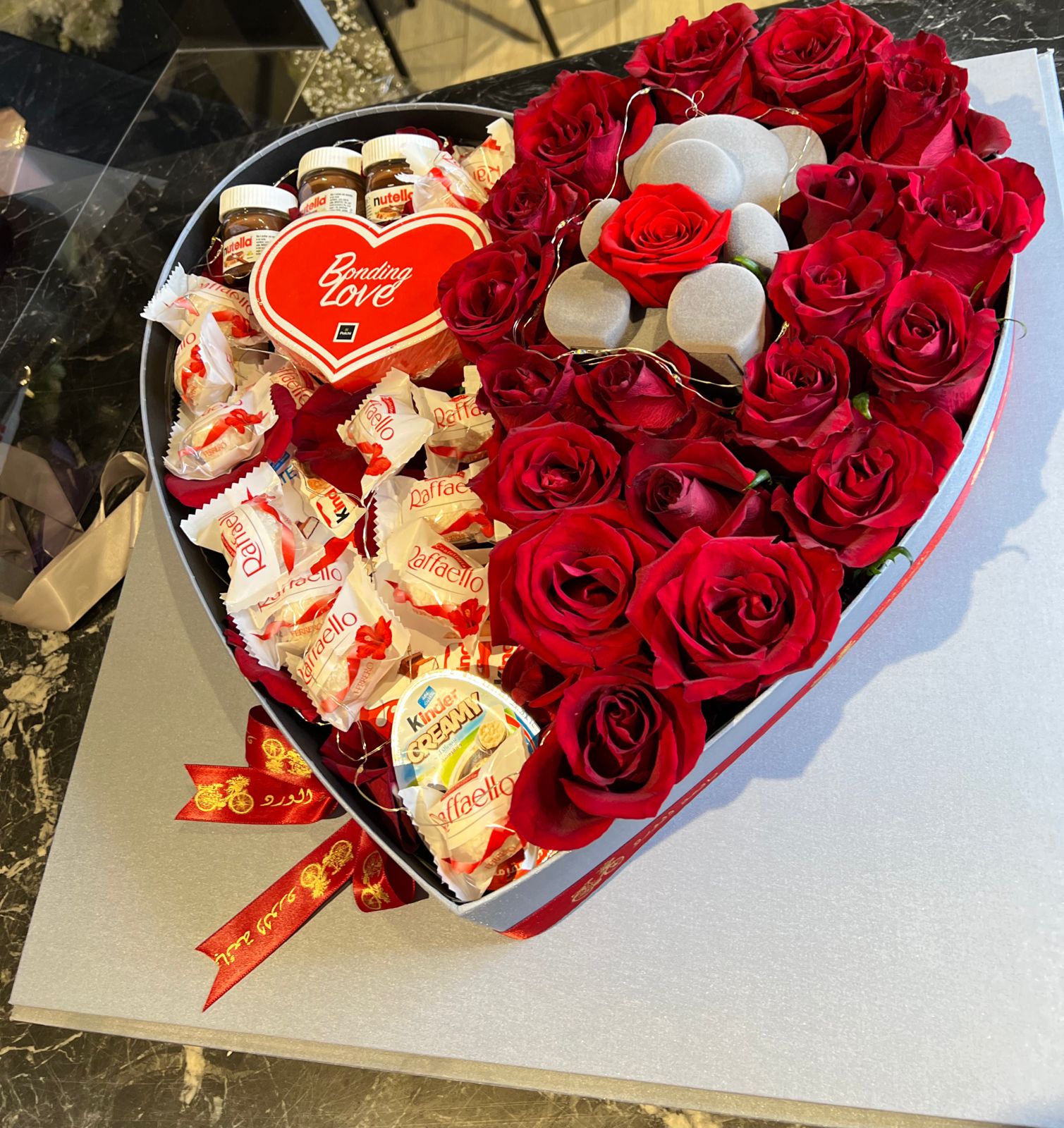 Big Heart Chocolate & Flowers with Forever Rose - Bae3at Elward flower shop 